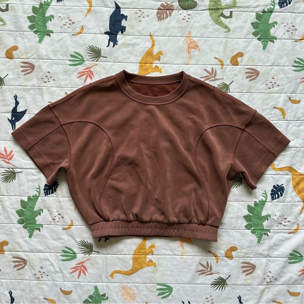 lululemon athletica Short Sleeve Cropped Sweatshirt - Brown